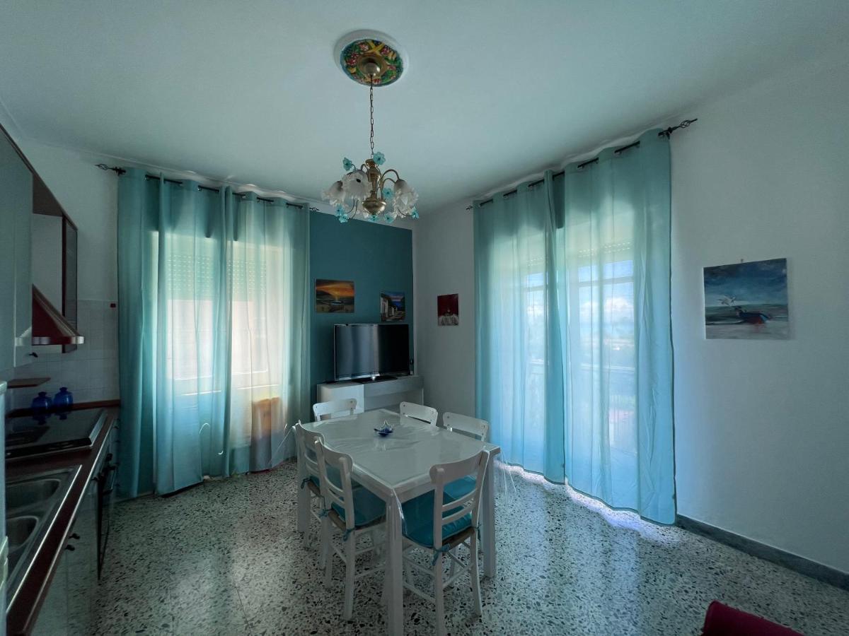 Apartmán Amelia A Mare Paola Exteriér fotografie